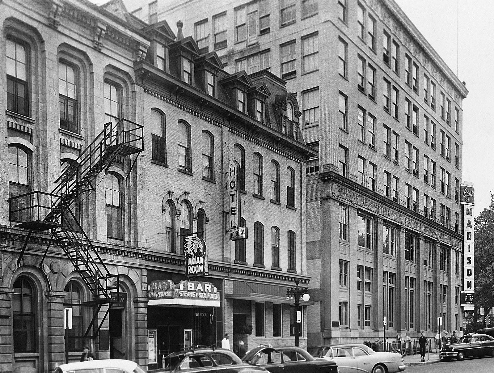 Monona Hotel, 1956